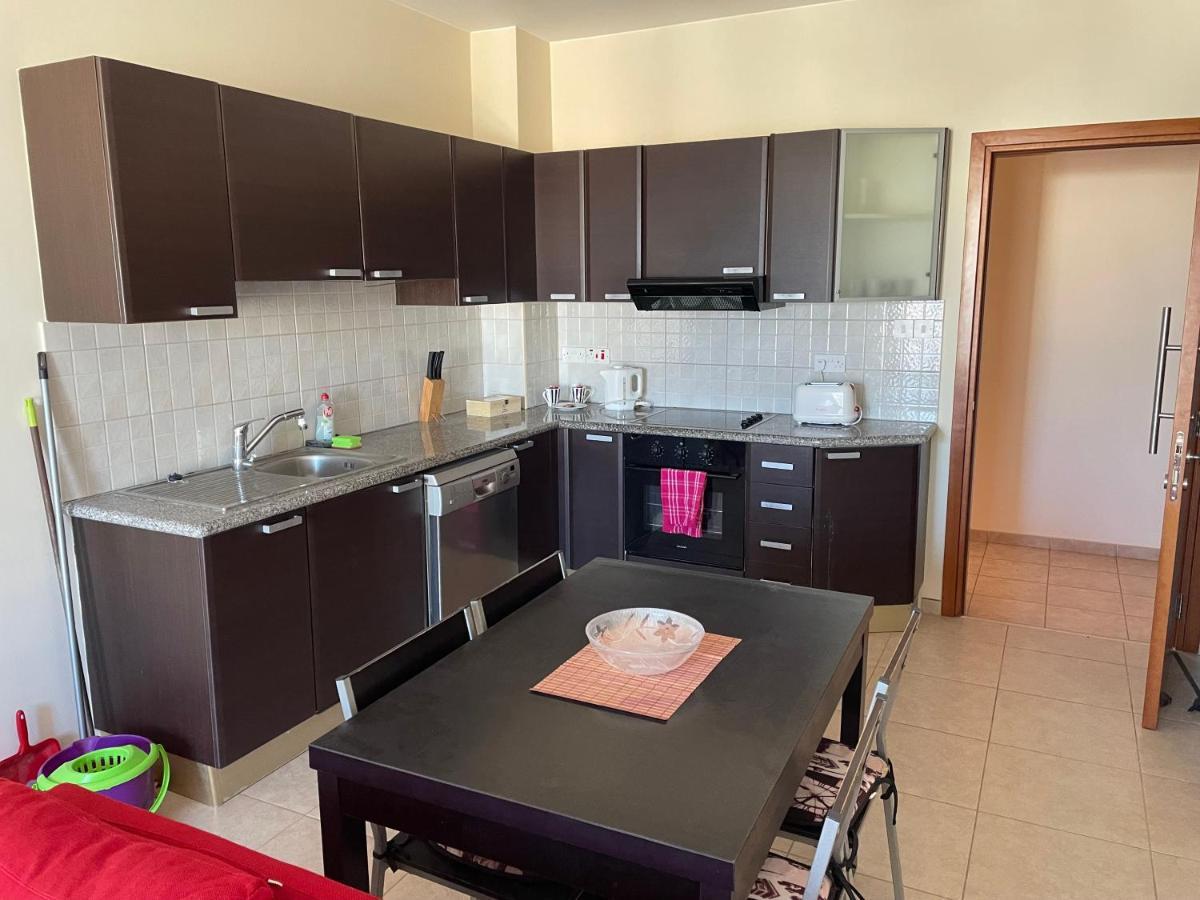 Kings Resort 1 Bedroom Apartment Paphos Esterno foto